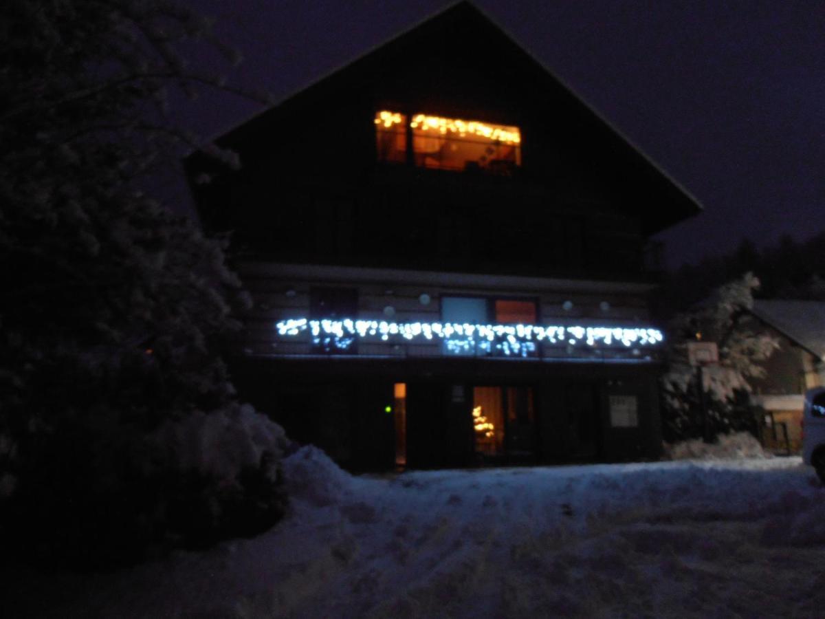 Bed & Breakfast Base Camp Krize ภายนอก รูปภาพ