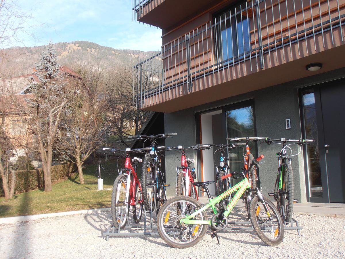 Bed & Breakfast Base Camp Krize ภายนอก รูปภาพ
